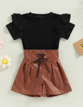 A23620 – Conjunto Blusa Negra Manga Corta Short Marron – 4A