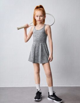 A26917 – Vestido Gris Con Short Deportivo – 9A